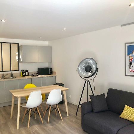 Le 17 Faubourg Apartment Annecy Bagian luar foto